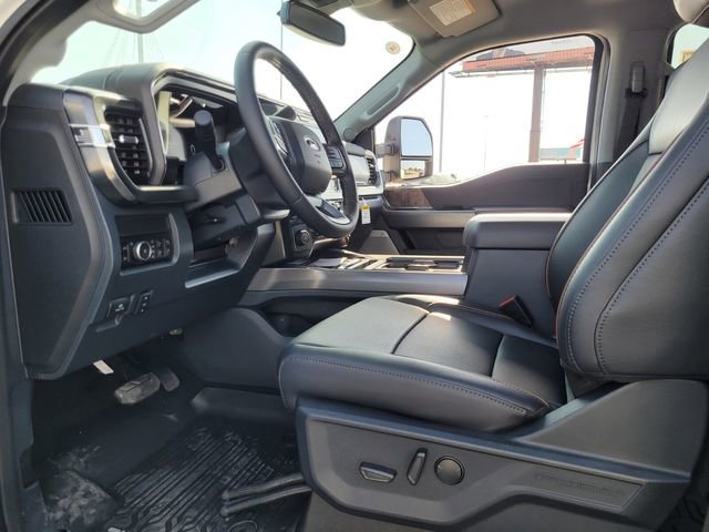 New 2026 Ford F350 Lariat image 30