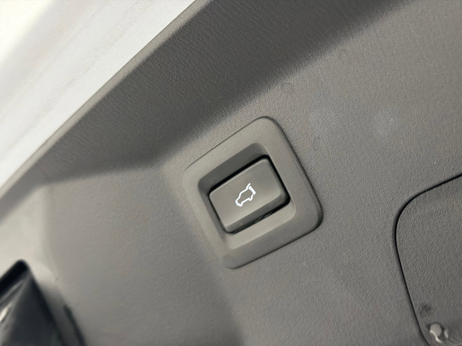 Used 2023 MAZDA CX-9 Touring image 9