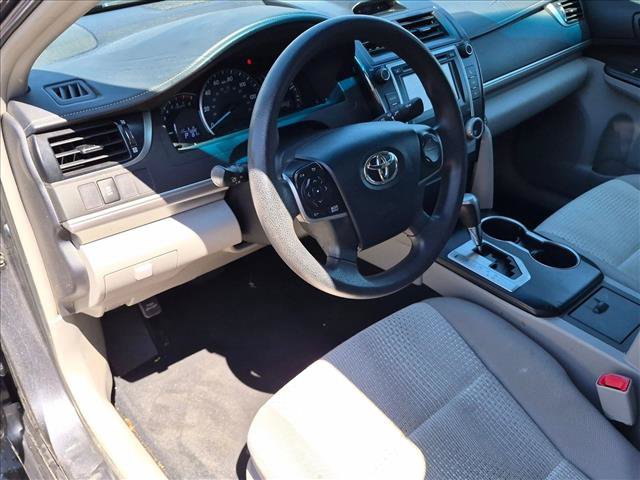 Used 2012 Toyota Camry LE FWD image 9