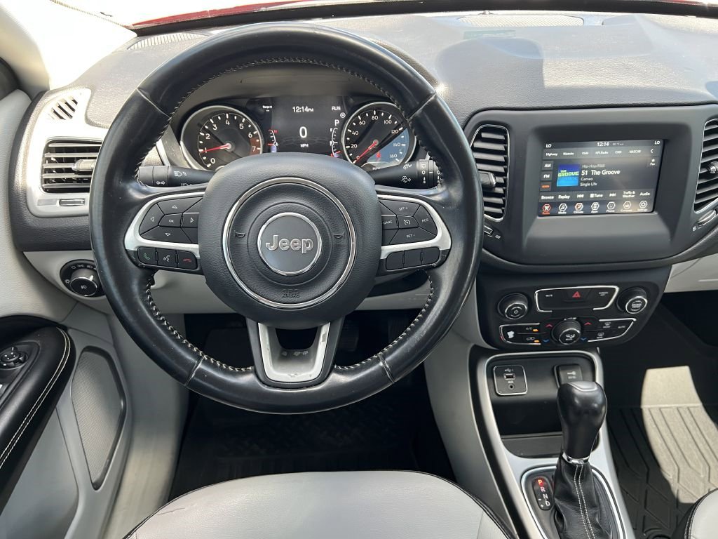 Used 2019 Jeep Compass Latitude w/ Popular Equipment Group image 12
