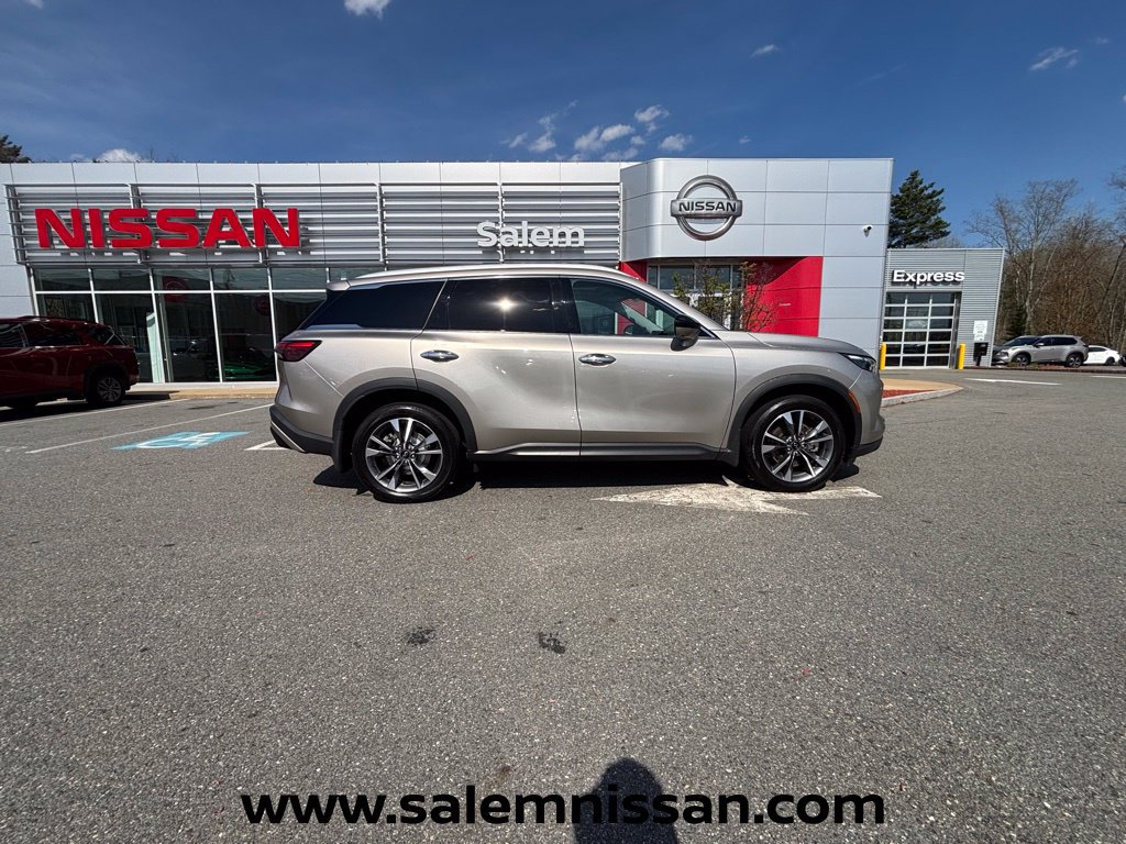 Used 2023 INFINITI QX60 Luxe AWD/4WD image 20