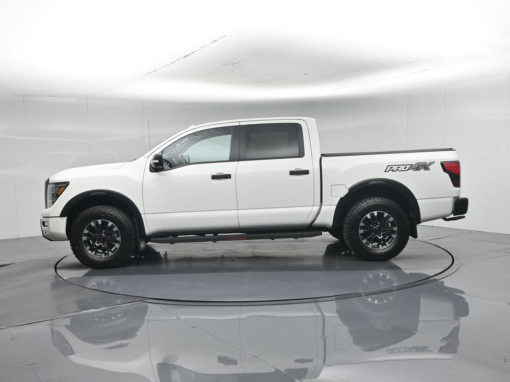 Used 2021 Nissan Titan PRO-4X w/ Pro-4x Convenience Package AWD/4WD image 33
