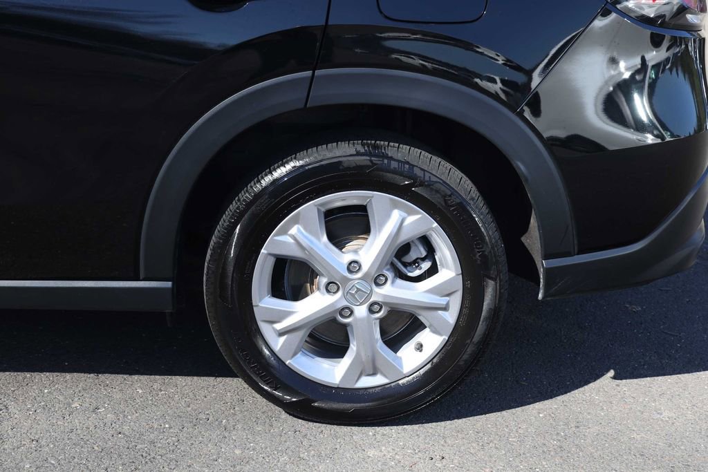 Used 2024 Honda HR-V LX image 13