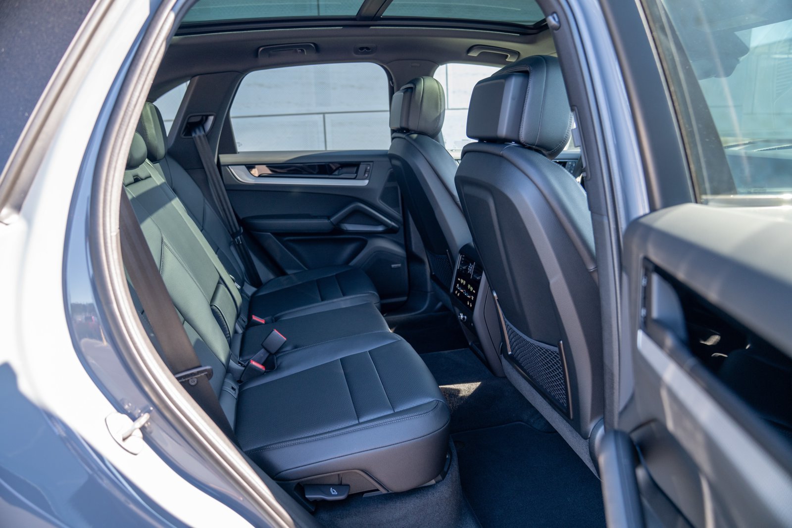 New 2026 Porsche Cayenne AWD/4WD image 24