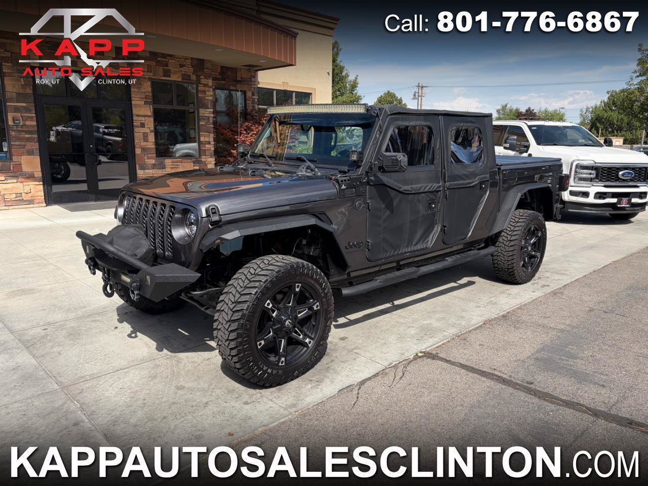 Used 2023 Jeep Gladiator Sport AWD/4WD image 1