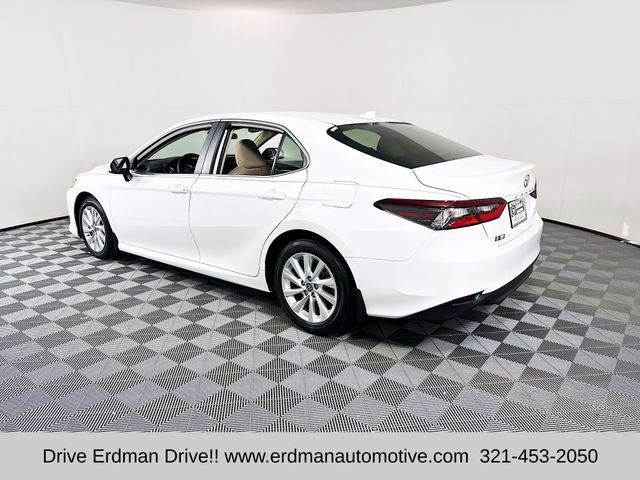 Used 2023 Toyota Camry LE image 21