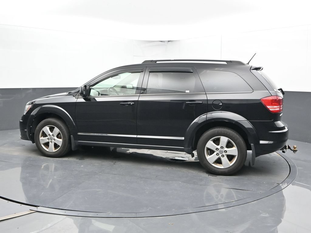 Used 2016 Dodge Journey SE w/ MOPAR All-Weather Group FWD image 9