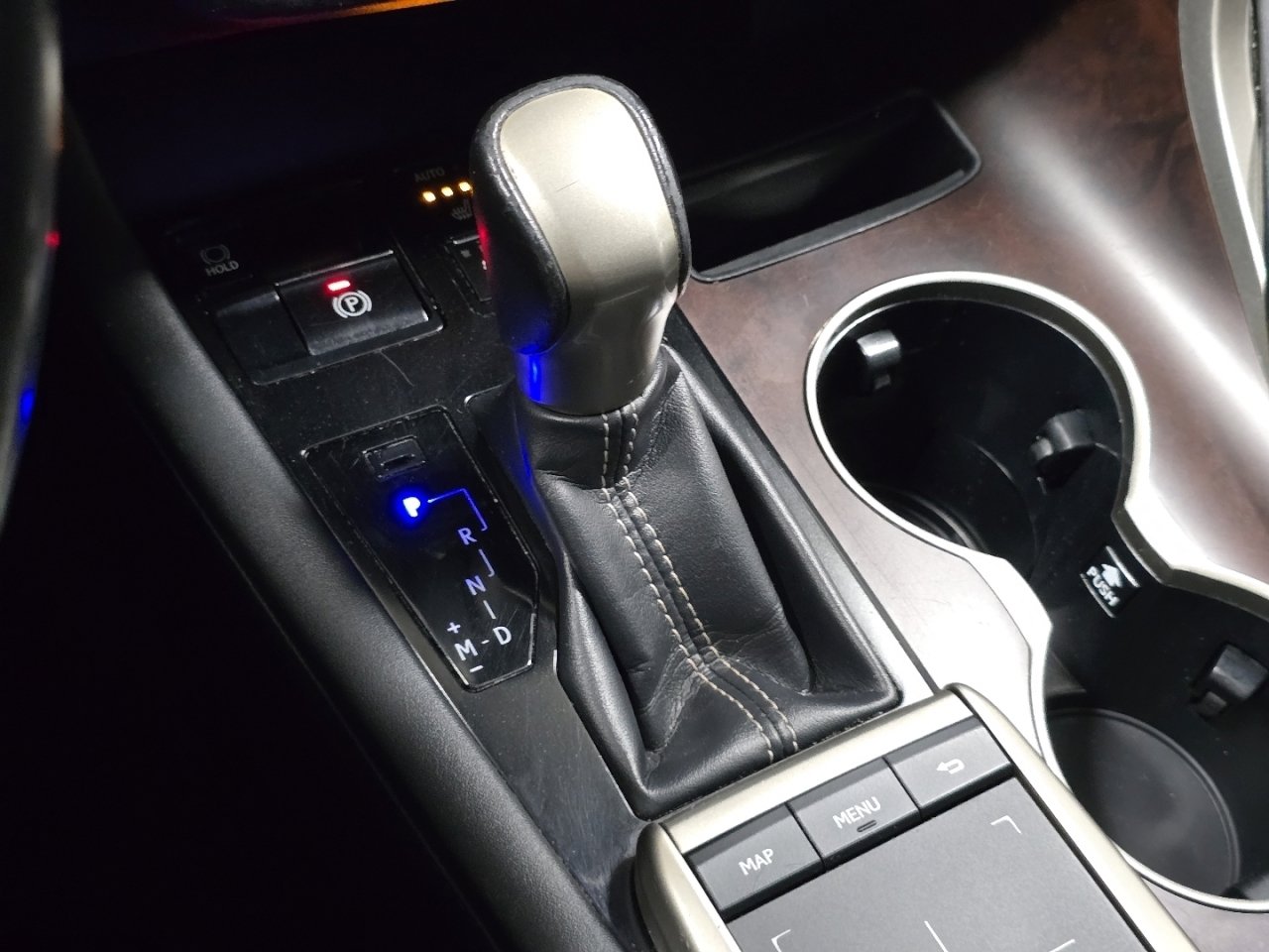 Used 2020 Lexus RX 350 AWD w/ Premium Package image 31