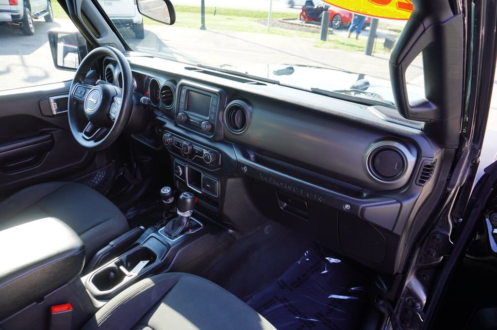 Used 2018 Jeep Wrangler Unlimited Sport image 30