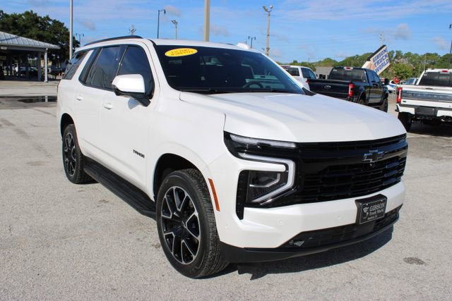 Used 2025 Chevrolet Tahoe RST w/ Comfort Package RWD image 14