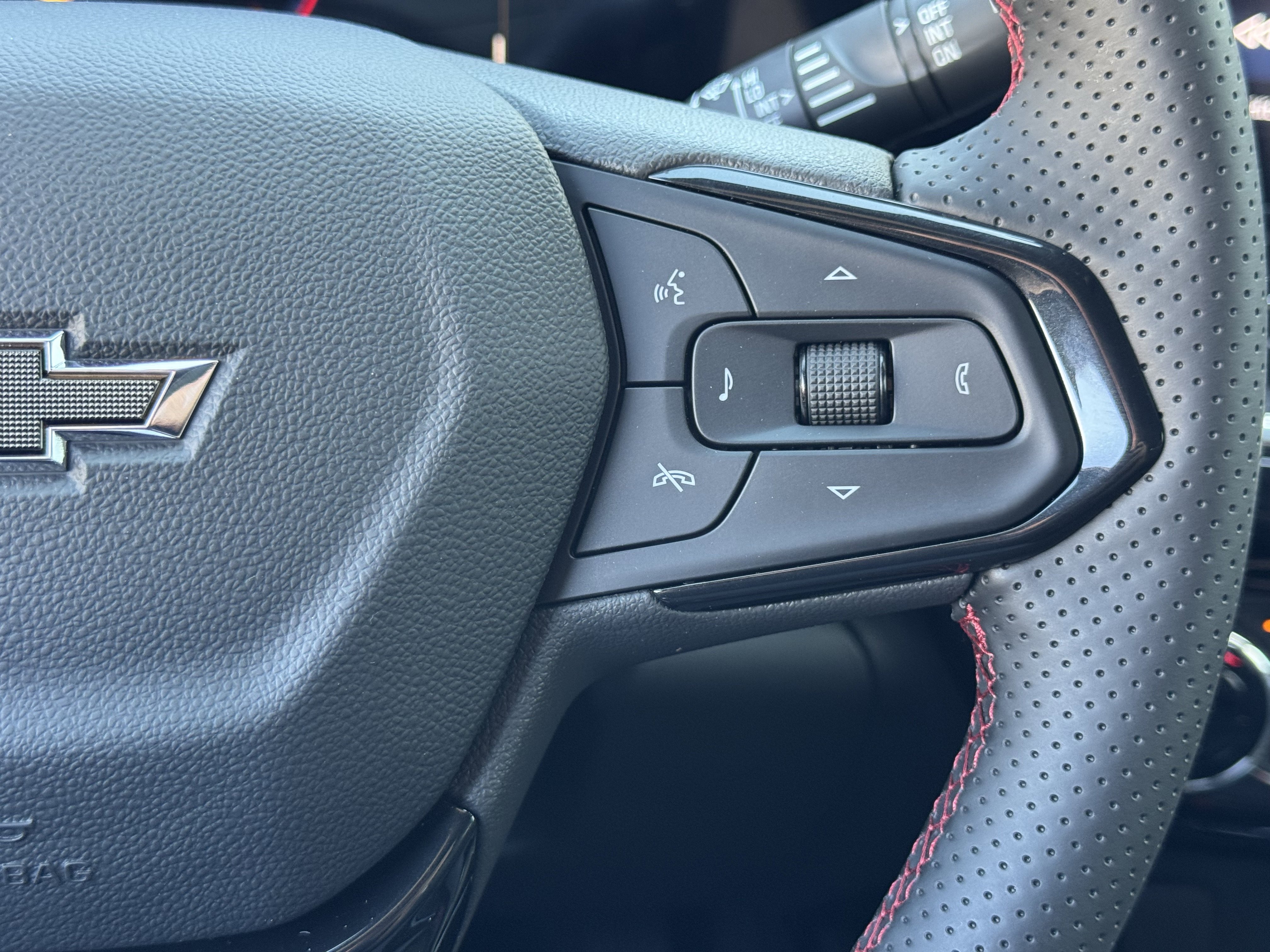 New 2026 Chevrolet Trax RS image 30