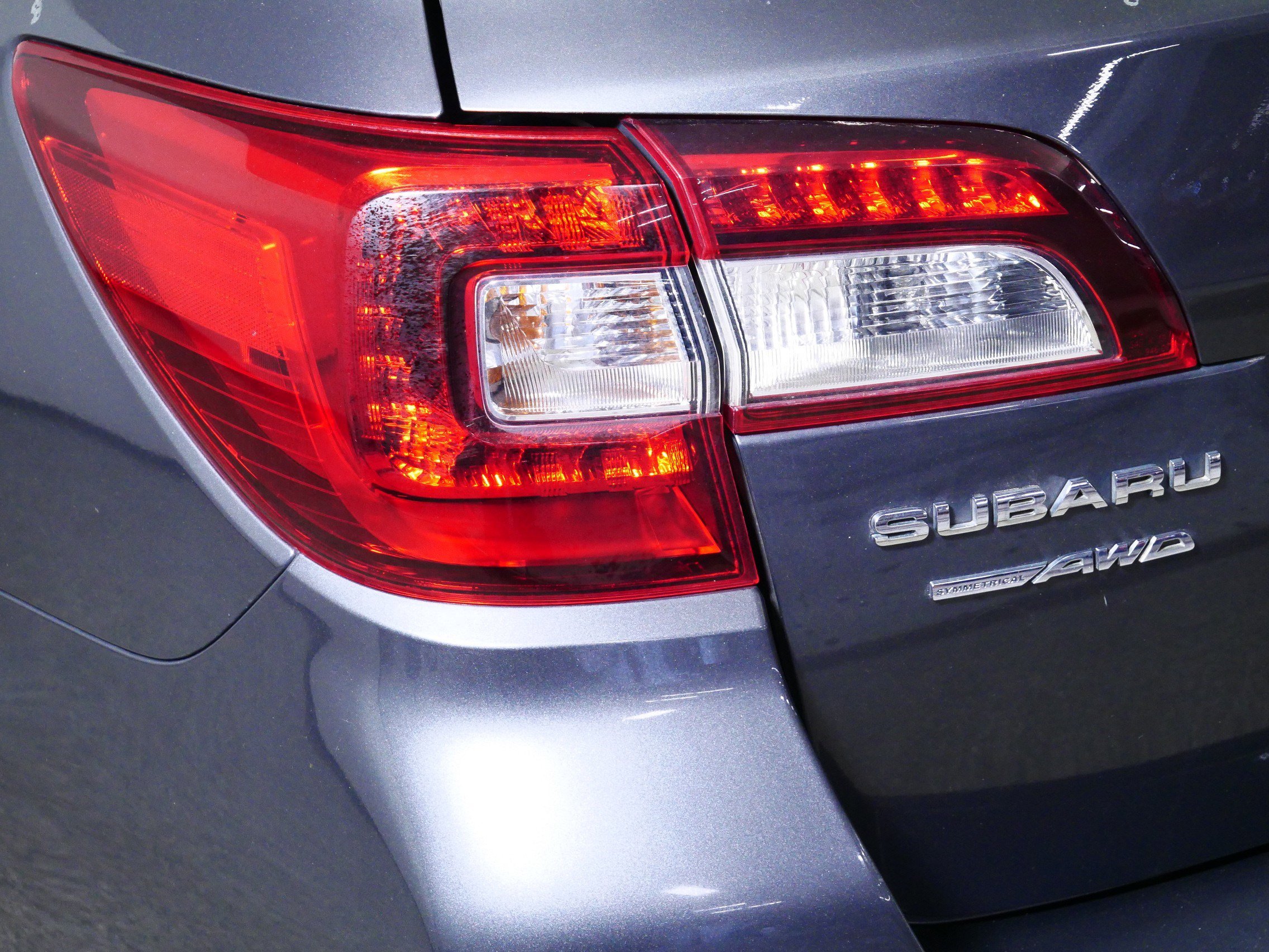 Used 2019 Subaru Outback 2.5i Limited w/ Protection Package #1 AWD/4WD image 17