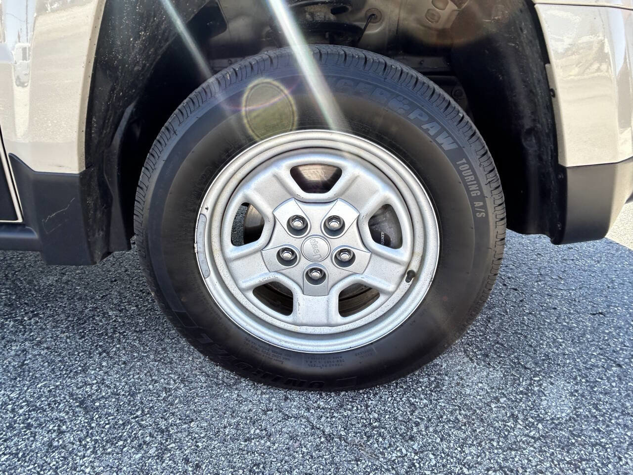 Used 2017 Jeep Patriot Sport w/ Power Value Group AWD/4WD image 25