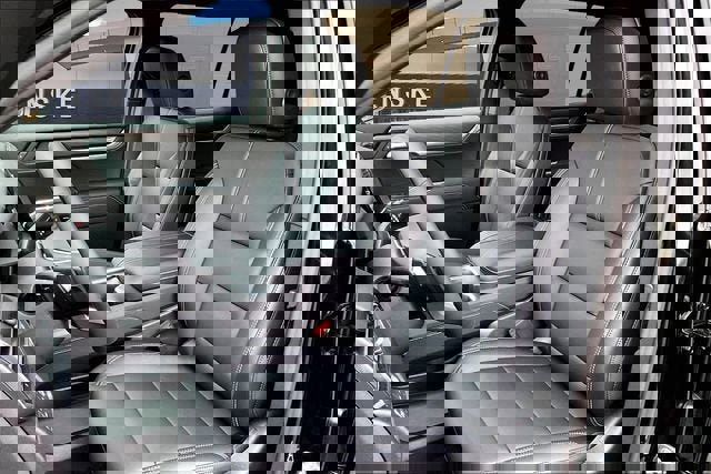 New 2026 GMC Acadia Elevation w/ Elevation Premium Package image 10