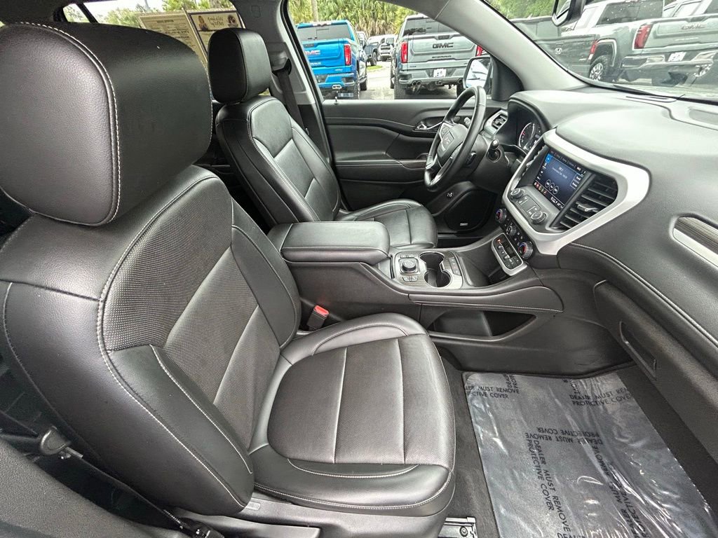 Used 2023 GMC Acadia SLT image 24