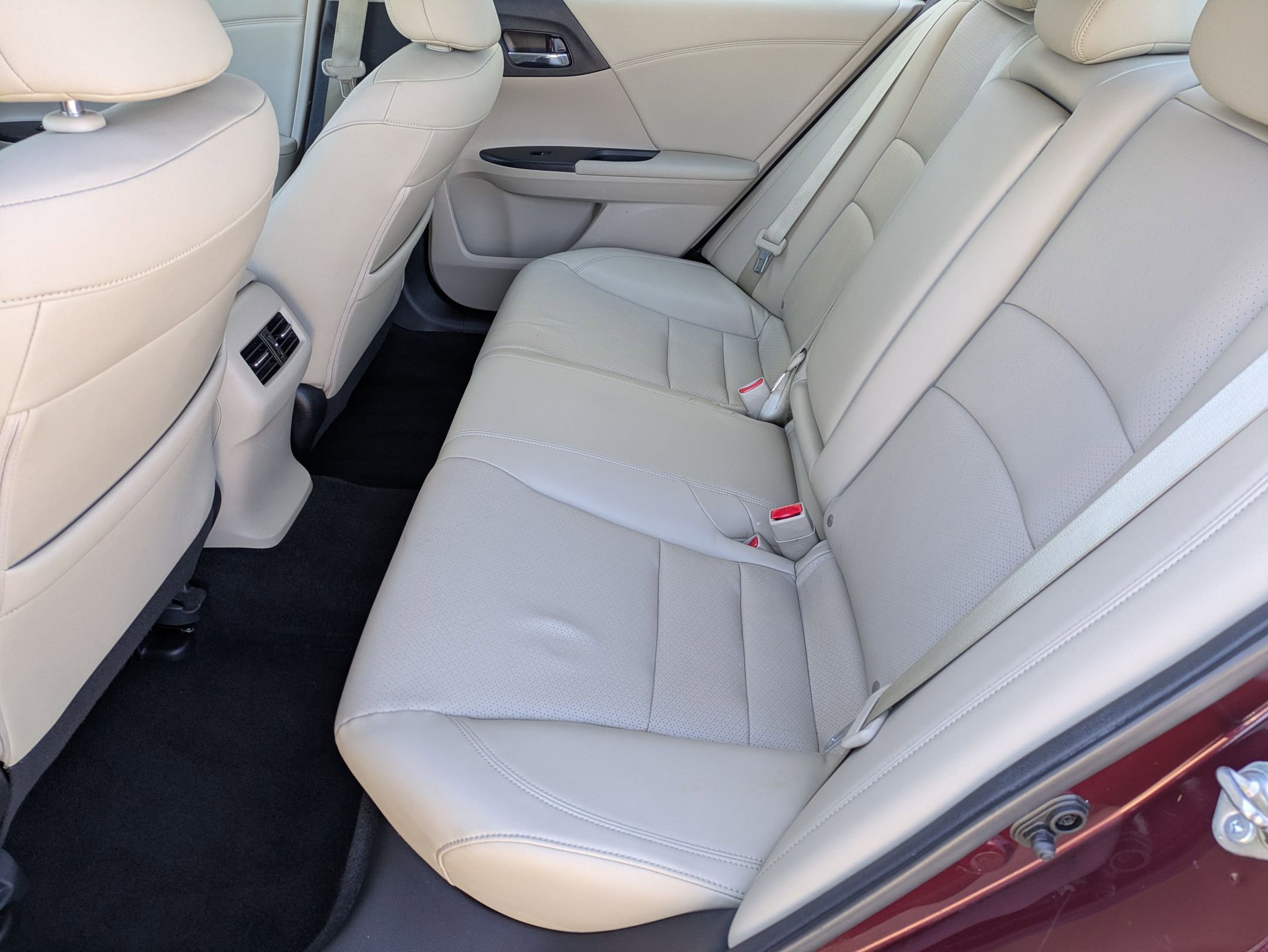 Used 2016 Honda Accord EX-L image 22