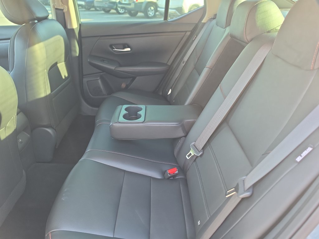 Used 2024 Nissan Sentra SR w/ SR Premium Package FWD image 12