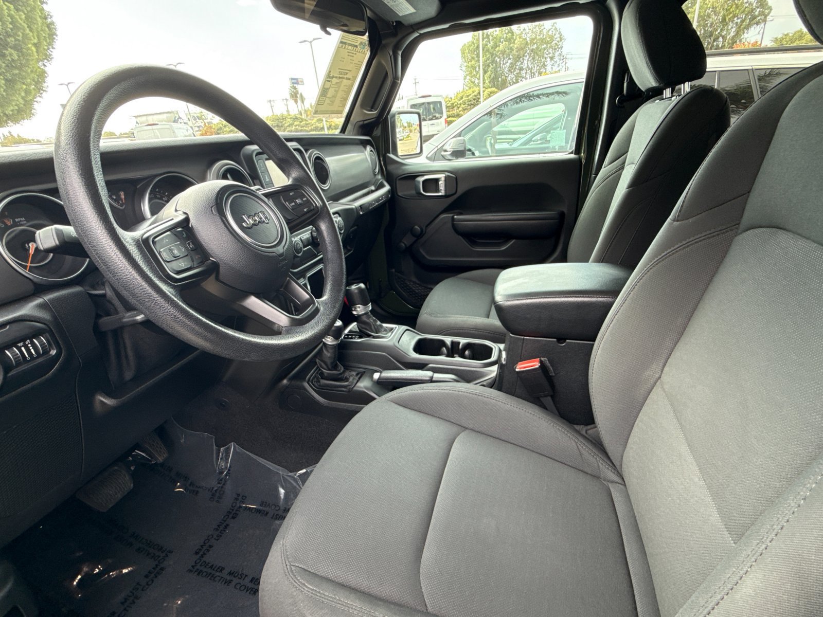 Used 2021 Jeep Wrangler Unlimited Sport AWD/4WD image 9