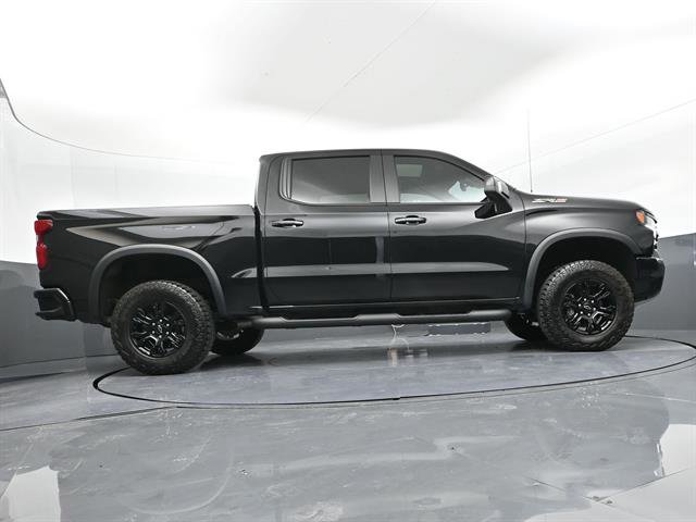 Used 2024 Chevrolet Silverado 1500 ZR2 w/ Technology Package AWD/4WD image 38