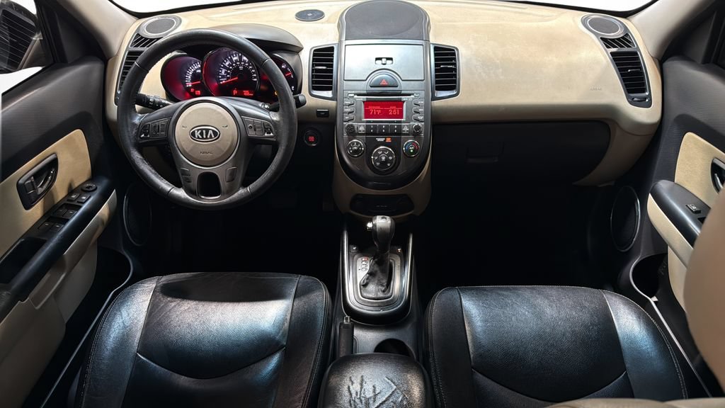 Used 2011 Kia Soul ! FWD image 19