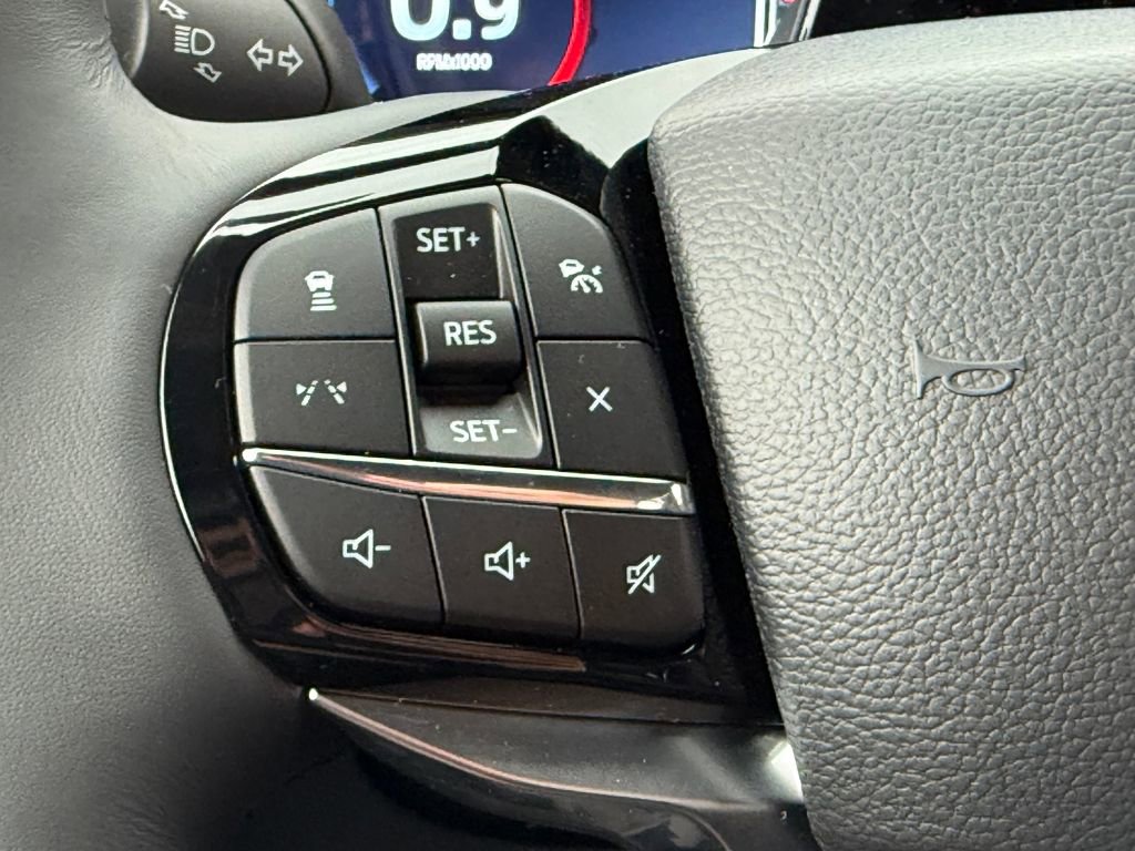 New 2026 Ford Explorer Platinum image 16