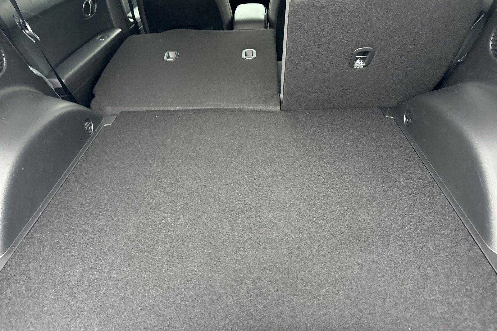 New 2026 Hyundai Ioniq 5 SE image 15