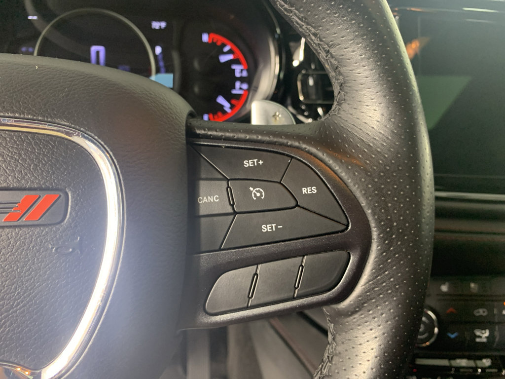 Used 2022 Dodge Durango R/T w/ Blacktop Package RWD image 21