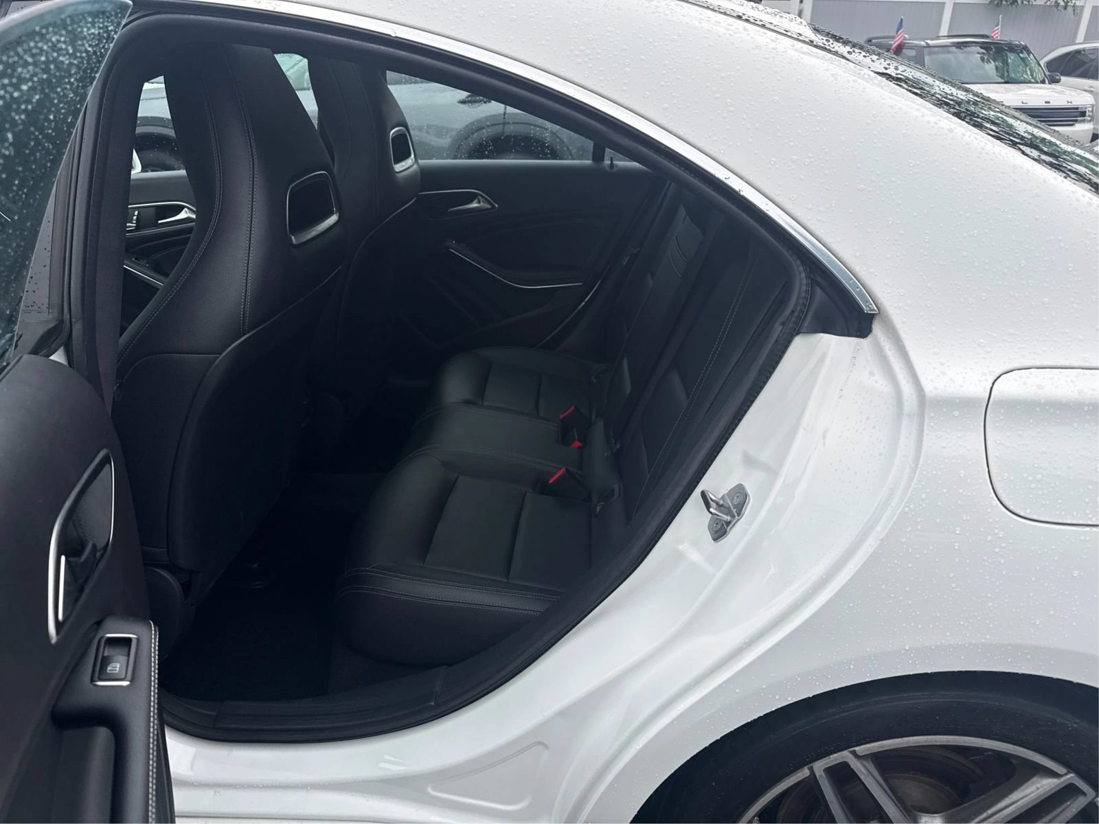 Used 2019 Mercedes-Benz CLA 250 4MATIC w/ AMG Line Exterior image 10