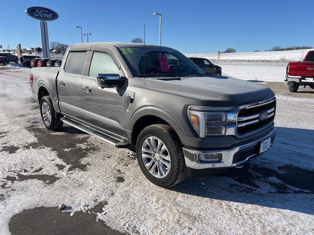 Used 2024 Ford F150 Lariat w/ Tow/Haul Package image 3