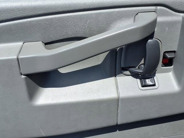 Used 2023 Chevrolet Express 2500 w/ Driver Convenience Package image 21