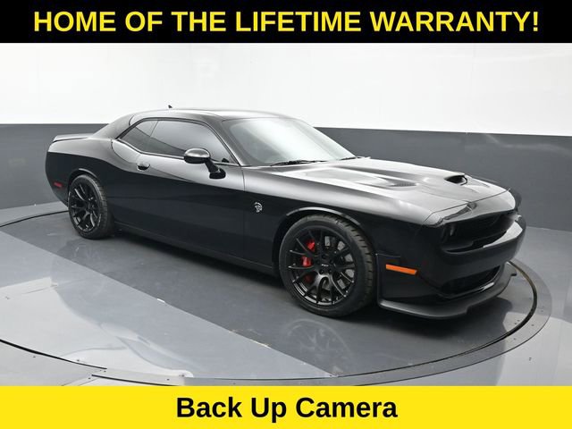 Used 2016 Dodge Challenger SRT Hellcat RWD image 8