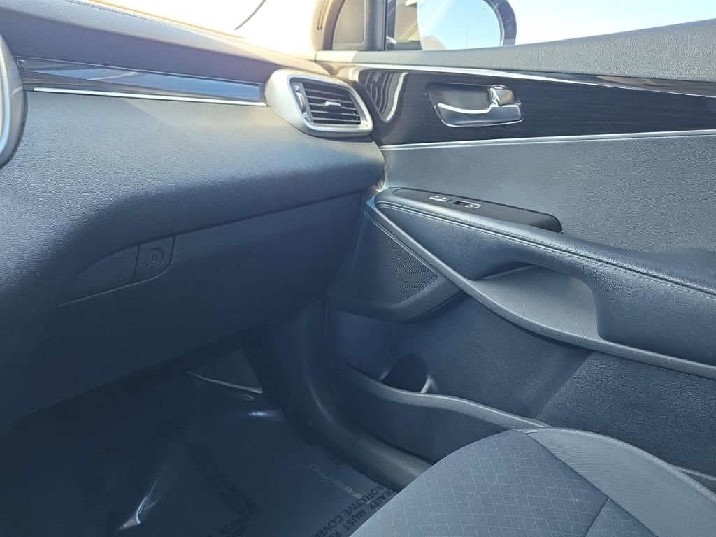 Used 2019 Kia Sorento S image 19