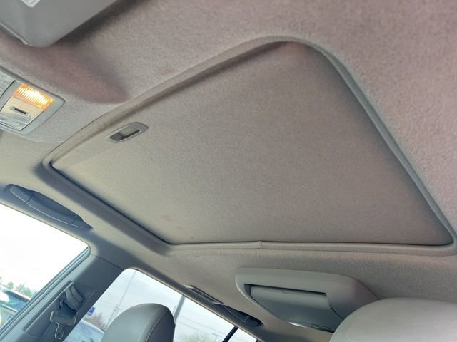 Used 2010 Toyota Highlander Limited image 14