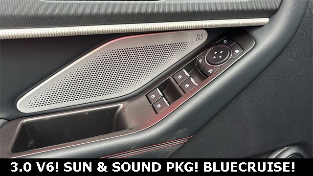 New 2026 Ford Explorer ST w/ Sun And Sound Package image 8