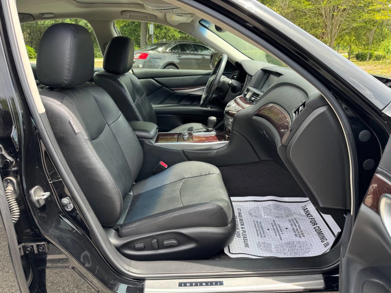 Used 2015 INFINITI Q70 3.7 AWD/4WD image 15