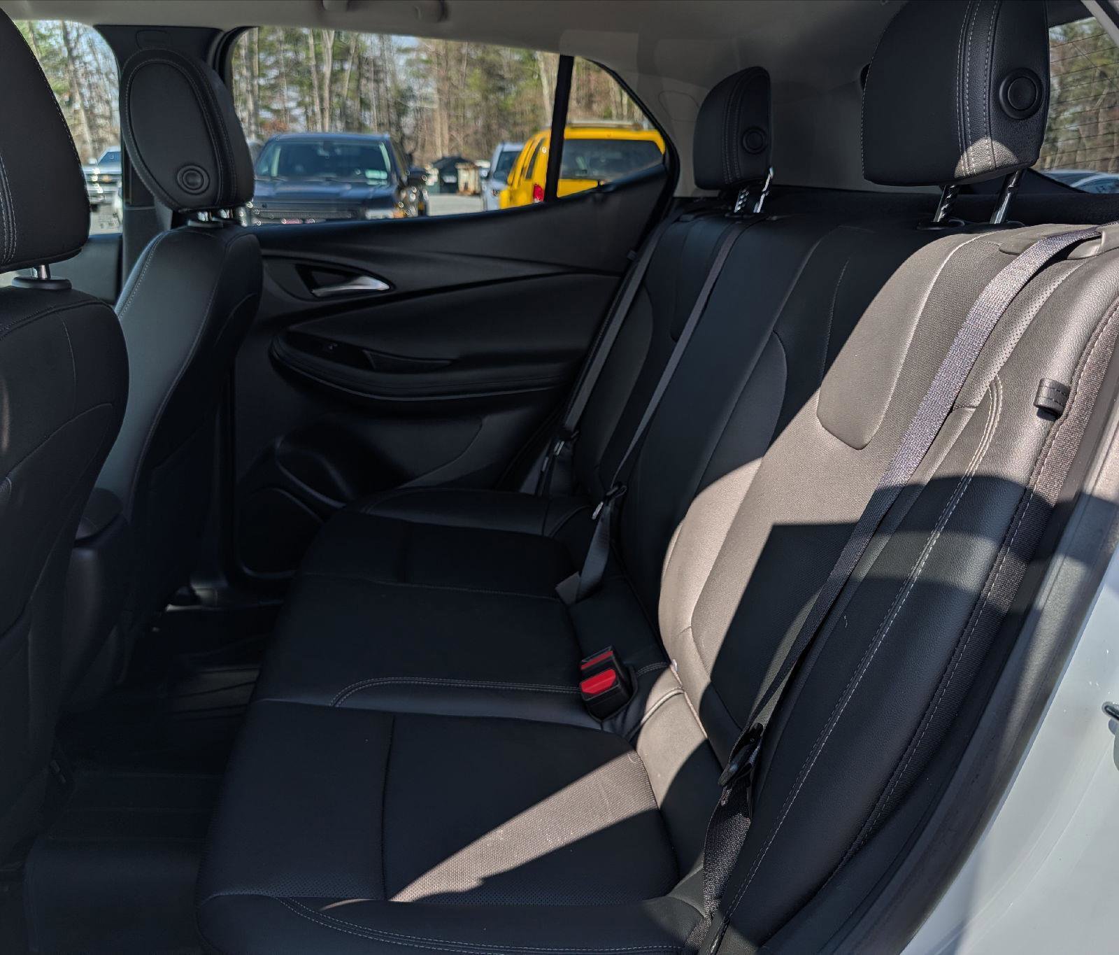 Certified 2024 Buick Encore GX Sport Touring w/ Advanced Technology Package AWD/4WD image 20