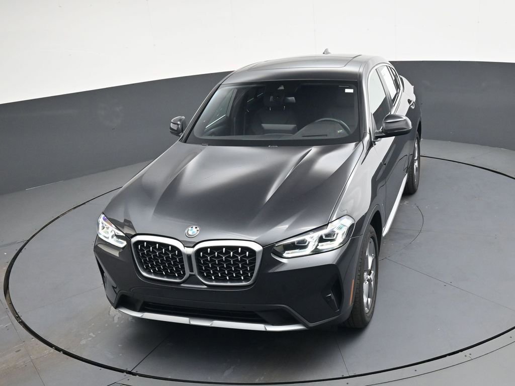 Used 2025 BMW X4 xDrive30i image 32