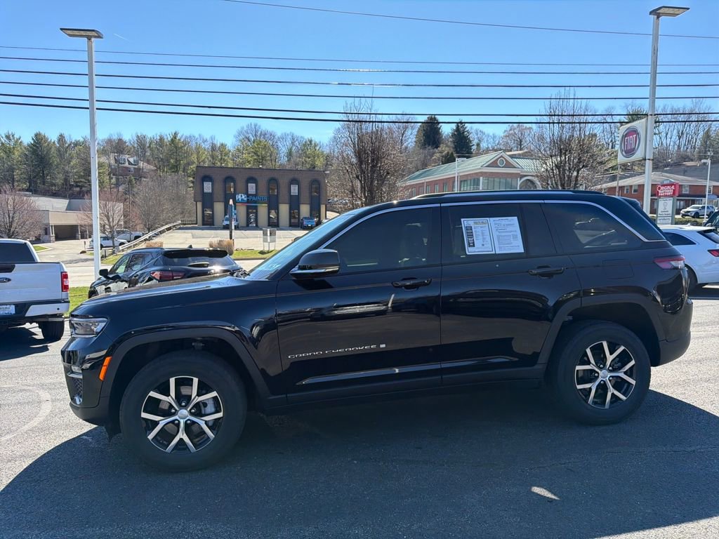 Used 2023 Jeep Grand Cherokee Limited video 3