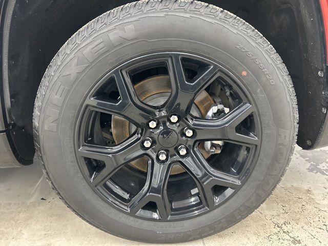 Used 2023 Jeep Wagoneer Series II w/ Convenience Group I image 7