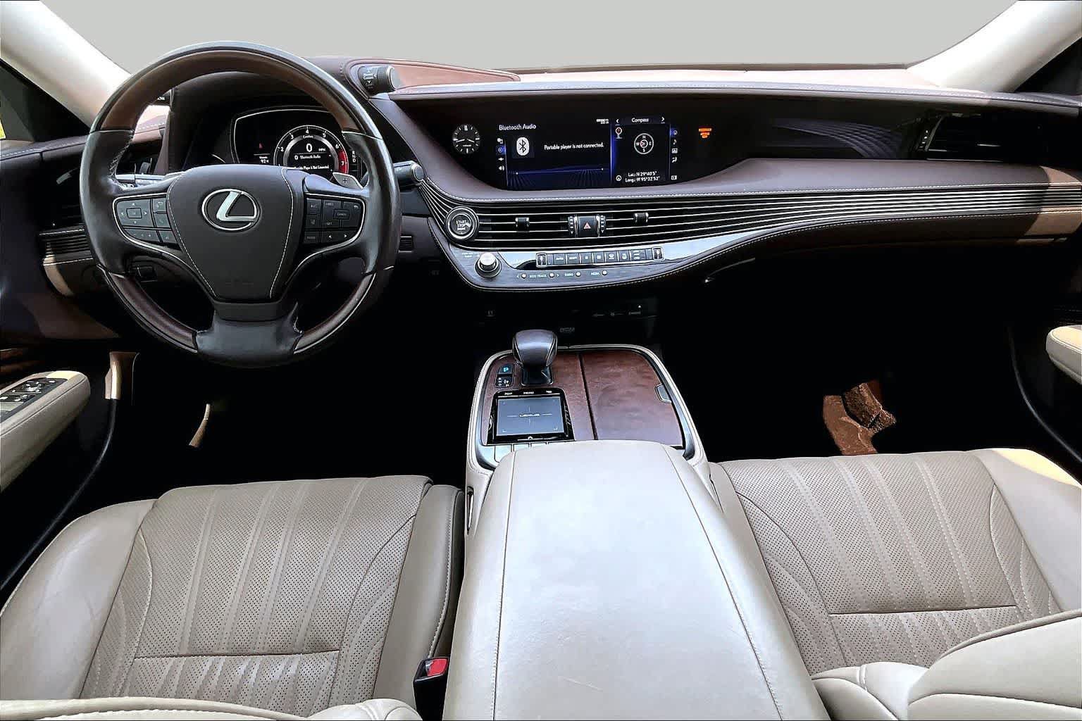 Used 2020 Lexus LS 500 w/ Interior Upgrade Package RWD image 14