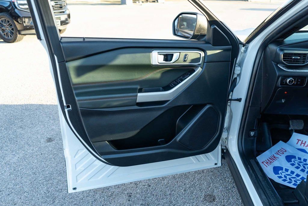 Used 2023 Ford Explorer Timberline image 12