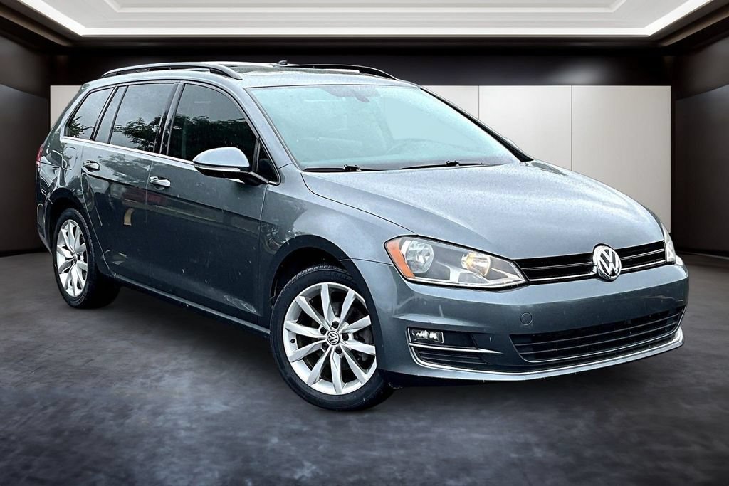 Used 2016 Volkswagen Golf SE