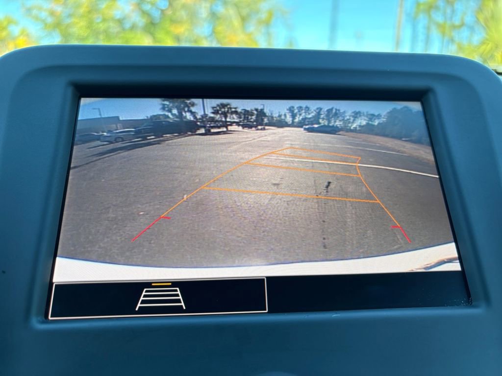 Used 2022 Chevrolet Equinox LT image 18