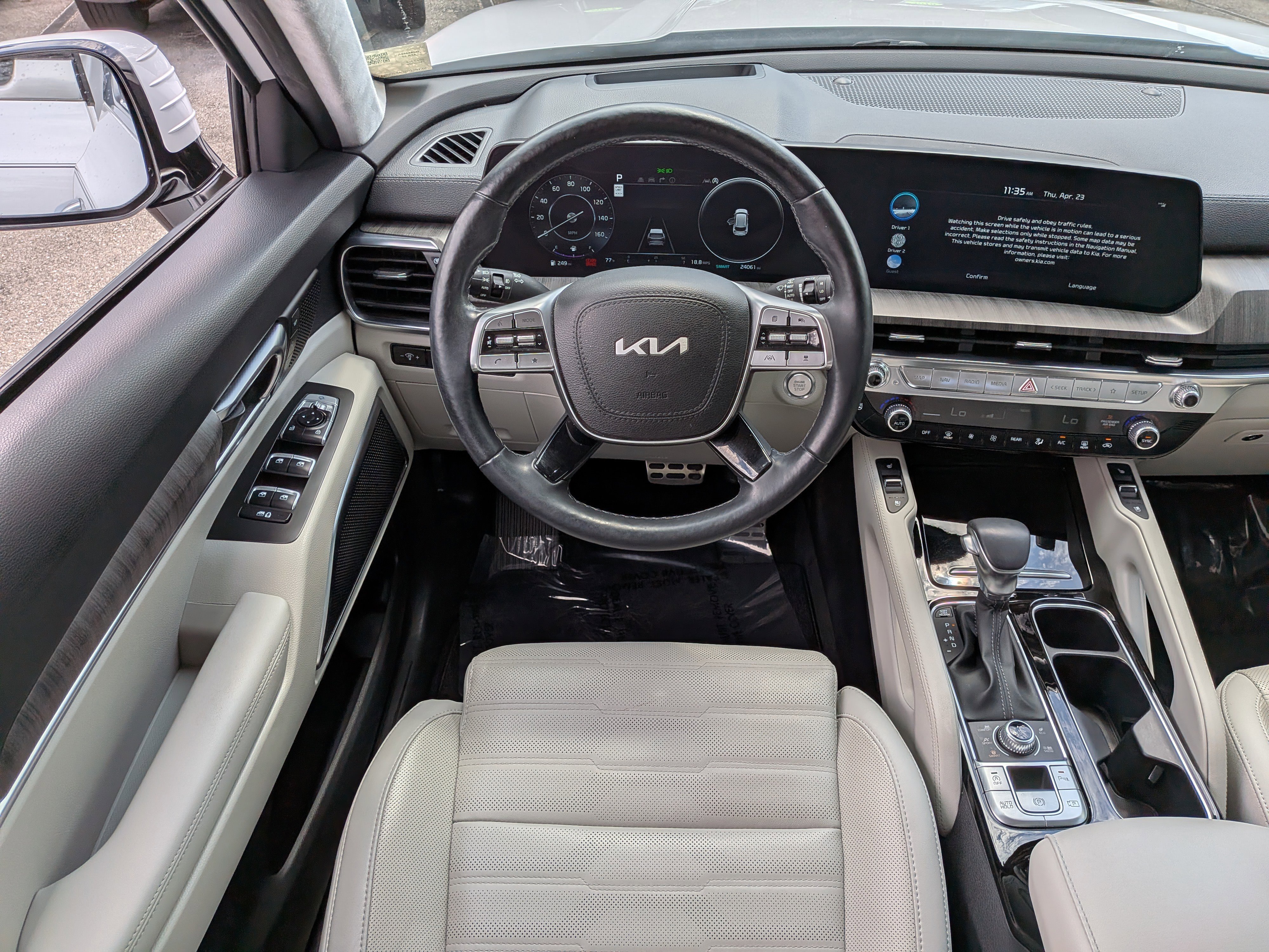 Used 2023 Kia Telluride SX Prestige AWD/4WD image 19