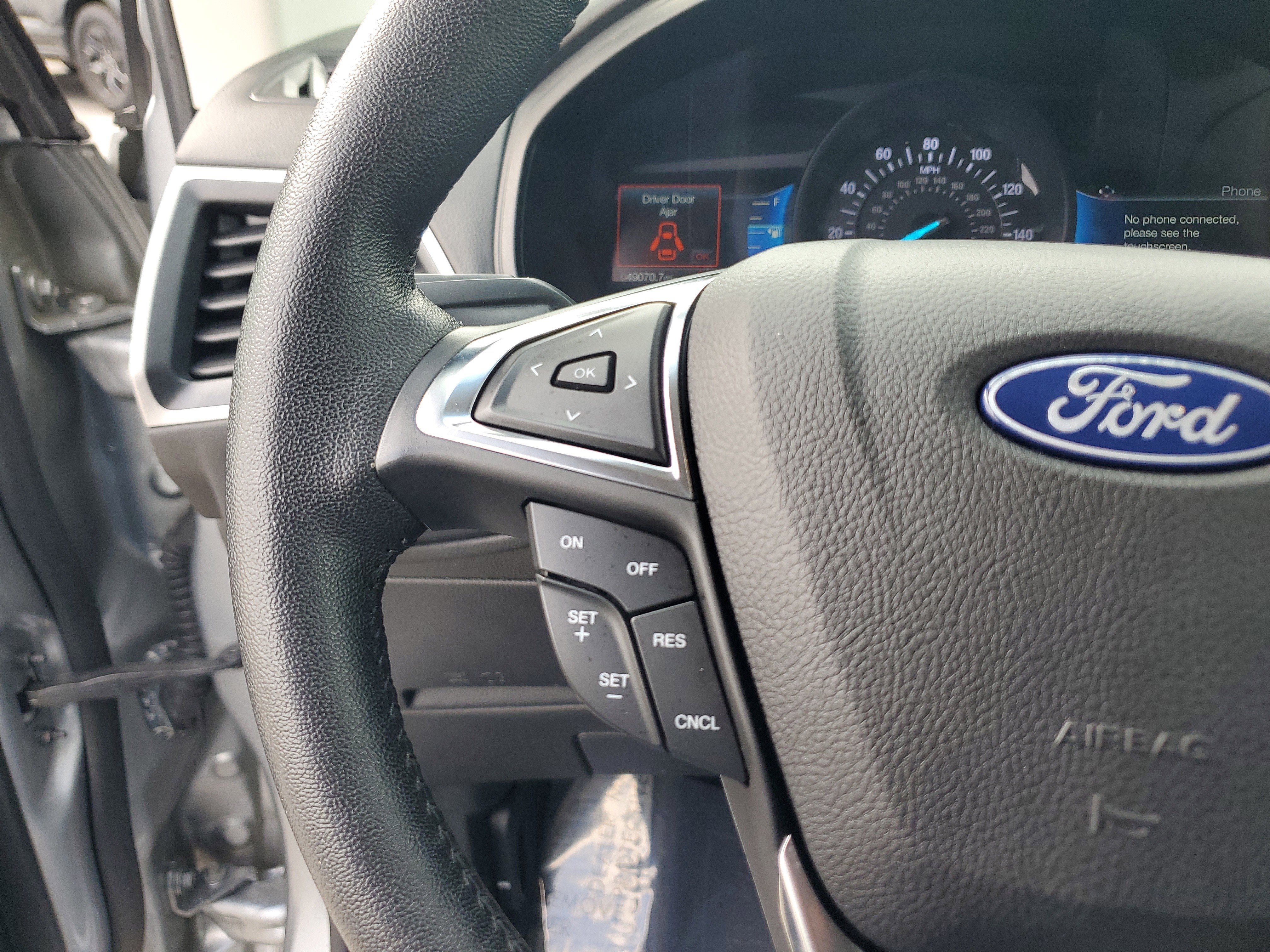 Used 2022 Ford Edge SEL image 21