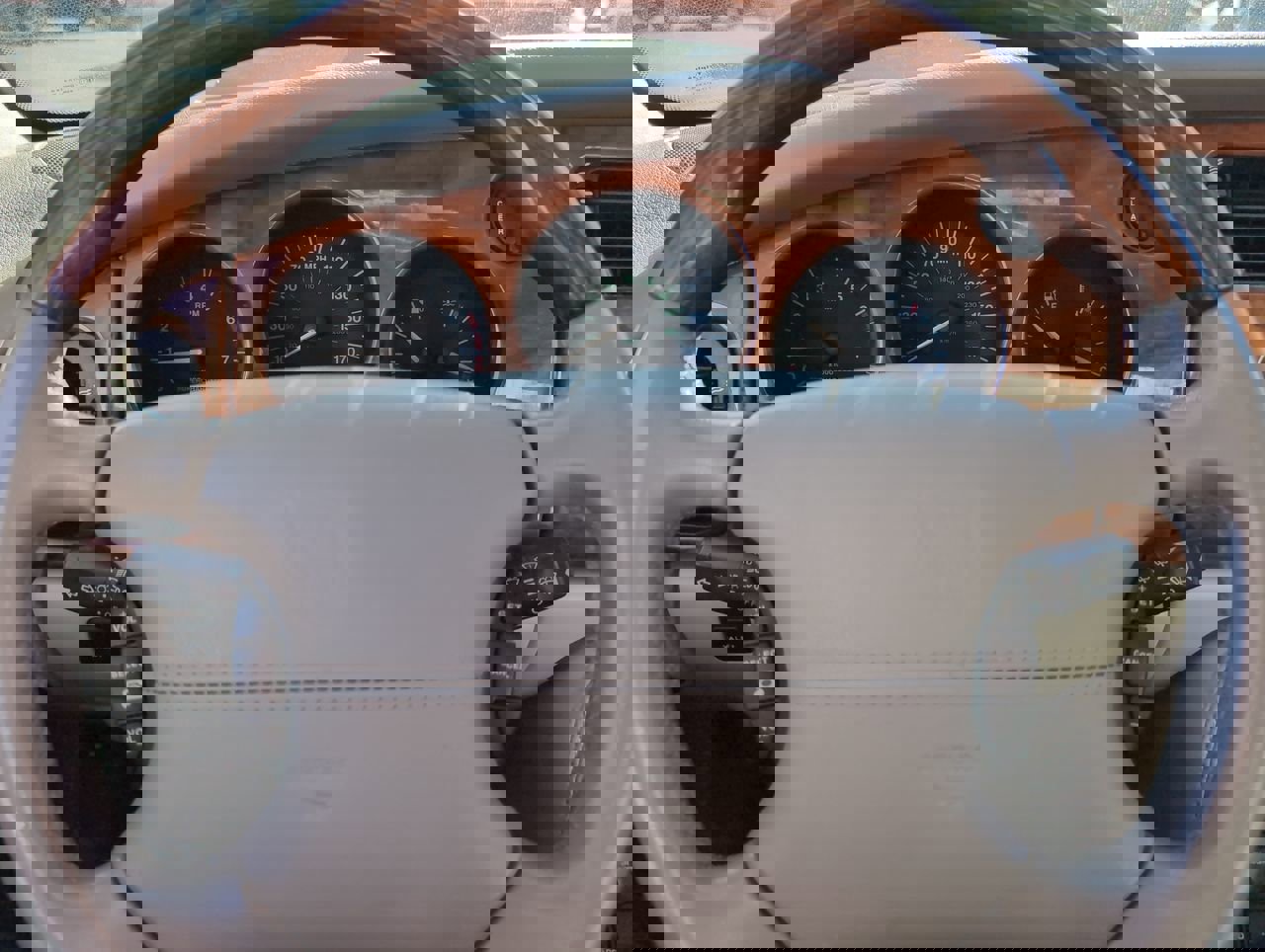 Used 2002 Jaguar XK8 Convertible image 17