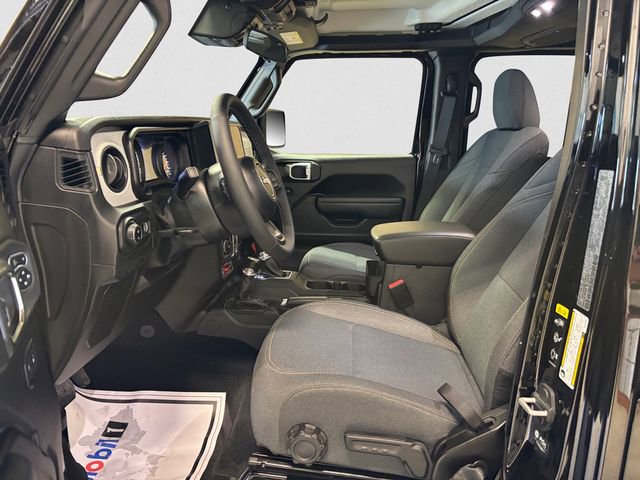 Used 2025 Jeep Gladiator Willys image 10