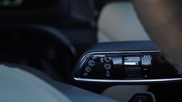 Used 2023 Lincoln Aviator Reserve w/ Equipment Group 201A image 32