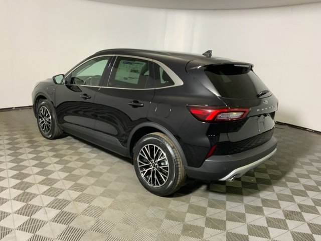 New 2026 Ford Escape SE w/ PHEV Premium Package image 10
