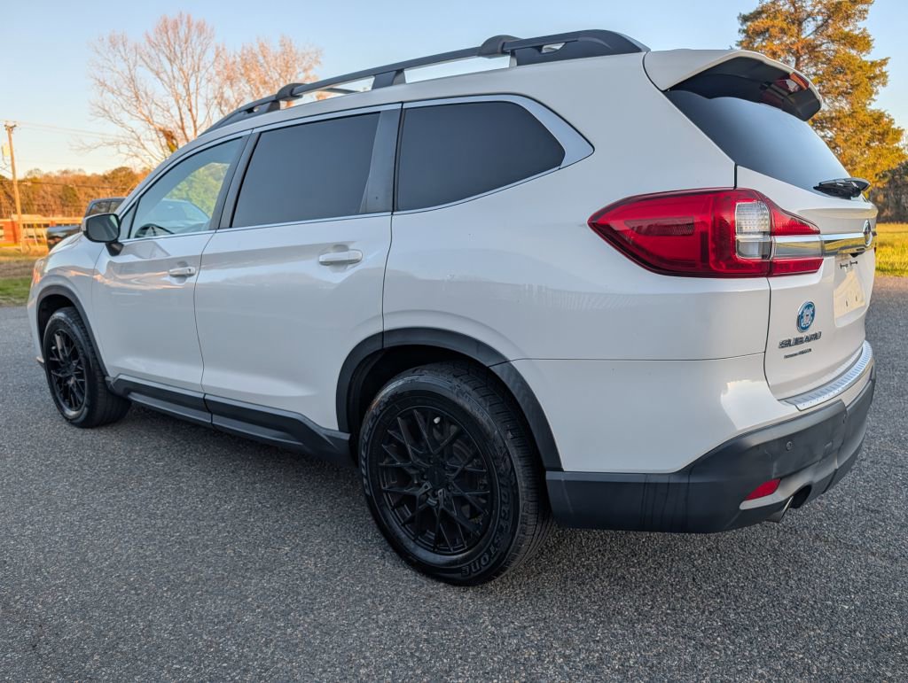 Used 2019 Subaru Ascent Premium image 4